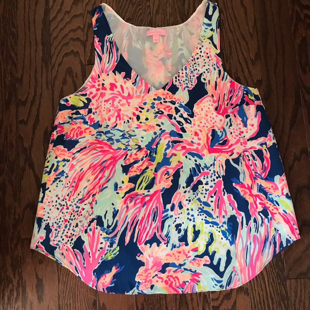 💞💙Lilly Pulitzer Blouse!💙💞